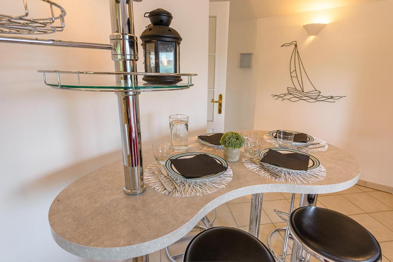L'Hermitage, 3 Appartements Avec Terrasse, Vue Lac, Parking Et Piscine, Lla Selections By Location Lac Annecy Talloires Ngoại thất bức ảnh