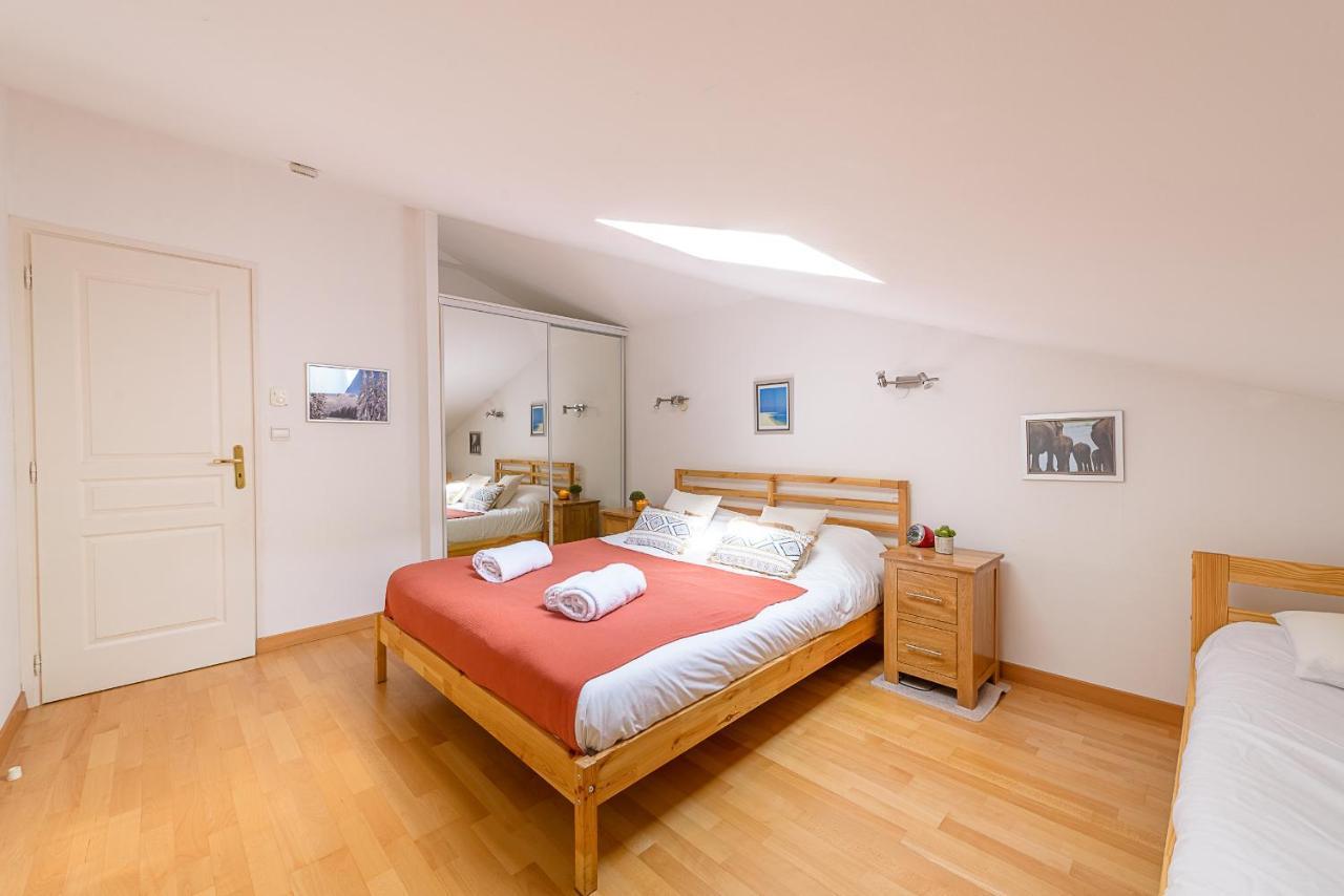 L'Hermitage, 3 Appartements Avec Terrasse, Vue Lac, Parking Et Piscine, Lla Selections By Location Lac Annecy Talloires Ngoại thất bức ảnh